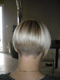 Short Stacked Bob Hairstyles, Stacked Bob Hairstyles, Hair Medium, Short Bob Haircuts, Short Blonde, Short Blonde Hair, Short Hair Styles Pixie, Short Bob Hairstyles