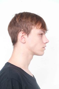 Male Face Structure, Side Profile Men, Man Side Profile, Head Structure, Male Anatomy Reference, Upturned Nose, Hooked Nose, Side Of Face