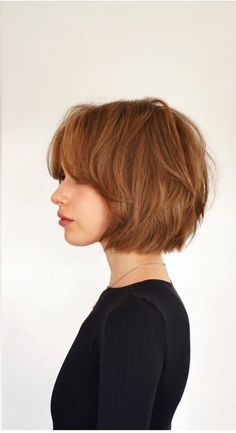 Feathered Hair, Trendy Bob, Bob Haircut Ideas, Gorgeous Hairstyles, Tutorial Ideas, Chin Length Hair, Hairstyles For Women Over 50, Hair Inspiration Short, Haircut Inspiration