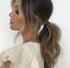 Short Bridal Ponytail, Low Messy Ponytail Wedding, Low Ponytail With Bangs, Low Ponytail Wedding Hair, Loose Low Ponytail, Messy Low Ponytail, Volume Long Hair, Messy Ponytail Hairstyles, Wedding Ponytail Hairstyles