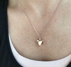 "Heart locket necklace, Locket necklace, gifts for her, birthday gift, dainty locket, heart necklace, rose gold necklace, gold locket, silver locket Delicate and mini heart shaped locket suspended on dainty 18\" cable chain *Heart locket pendant is approx 13mm, inside size is approx 9mm *Available in 3 finishes: Rose Gold Gold Rhodium SHIPPING: *Free domestic shipping on all orders PACKAGING: *All pieces come beautifully packaged, perfect for gift giving. Find more to ❤️ here: http://etsy.com/sh Locket Heart Necklace, Dainty Locket, Locket Necklace Heart, Necklace Heart Locket, Gifts For Her Birthday, Tarnished Jewelry, Heart Locket Necklace, Necklace Rose Gold, Gold Locket