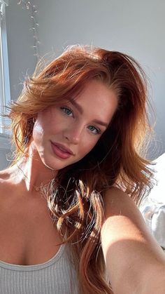 Julia Hatch, Willa Grant, Red Haired Beauty, Ginger Hair Color, Based On Your Zodiac Sign, Haircut And Color, Auburn Hair, Hair Envy, Dream Hair