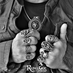 WOLF NECKLACE - Rebelger.com Wax Seal Ring, Man Rings, Nice Rings, Jewelry 2024, Black Road, Thunder Bolt, Black Cat Aesthetic, Wolf Pendant, Gothic Jewellery