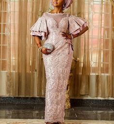 Lace Dress African, Prom Lace Dress, Asoebi Dress, Lace Asoebi, Lace Dress Wedding, African Party Dresses, African Lace Styles, Style Africain, African Prom Dresses