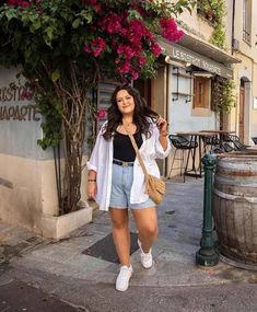 Lazy Summer Outfit Plus Size, Plus Size Cute Outfits Summer, Cute Midsize Summer Outfits, Plus Size Summer Beach Outfits, Nyc Summer Outfits Plus Size, Plus Size Mom Summer Outfits, Curve Summer Outfit, Casual Outfits Plus Size Summer, Summer Outfits Bigger Women