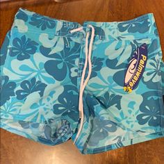 Blue Hibiscus Print Surf Shorts Summer Melancholy, Tropical 2000s, Surfing Clothes, Outfits 2000s, Holiday Wishlist, Board Shorts Women, Hibiscus Print, Blue Hibiscus, Lagoona Blue