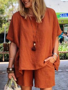 Redwood Casual Collar   Plain  Embellished Non-Stretch  Women Clothing Color Caoba, Outfits Mit Shorts, Seluar Pendek, Casual Chique, Blouse Pants, Loose Outfit, Casual Suit, Loose Shorts, Tracksuit Women