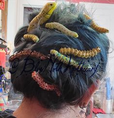 This Barrettes & Clips item by bluemothapothecary has 8763 favorites from Etsy shoppers. Ships from Roy, UT. Listed on Nov 14, 2024 Halloween Pranks, Hair Accessories Clips, Estilo Punk, Funky Jewelry, Costume Halloween, Caterpillar, Barrettes, Costume Accessories, Hair Pins