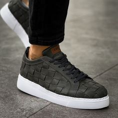 Introducing the "Zeus Grey Weave." Delve into the deep elegance of Grey, uniquely accentuated by a woven pattern. Expertly tailored from premium vegan leather, these sneakers present a blend of refined craftsmanship and Apollo's renowned orthopedic insoles. Key Features: Grey Vegan Leather with Woven Pattern: Embodies intricate artistry with a modern touch. Apollo's Orthopedic Comfort: Ensuring every step resonates with comfort and style. Trendy Shoes Sneakers, Lace Sneakers, Woven Pattern, Custom Sneakers, Trendy Shoes, Leather Sneakers, Vegan Leather, Baskets, White And Black