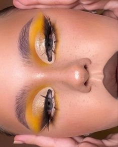 Blue And Yellow Eyeshadow Looks, Yellow And Blue Eyeshadow, Yellow Rave Makeup, Yellow Dramatic Eye Makeup, Egyptian Eye Makeup, Yellow Editorial Makeup, Makeup Stencils, Work Makeup, Swag Makeup