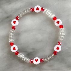 Beaded Heart Bracelet, Pulseras Kandi, قلادات متدلية, Diy Kandi Bracelets, Braided Bracelet Diy, Diy Beaded Rings, Valentines Bracelets, Homemade Bracelets