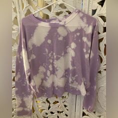 Purple And White Tie Dye Lightweight Sweatshirt Size Small. Never Worn Purple And White, White Tie, Color Purple, Tie Dye, Dye, Womens Tops, Sweatshirts Hoodie, Purple, Sweatshirts