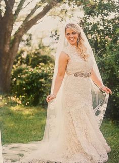 Italian Lace Wedding Dress, Lazaro Wedding Dress, Wedding Dress Size 10, Say Yes To The Dress, Wedding Dress Sizes, Yes To The Dress, Lace Wedding Dress, Dress Purchase, Say Yes