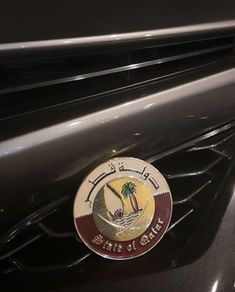 there is a badge on the front of a car