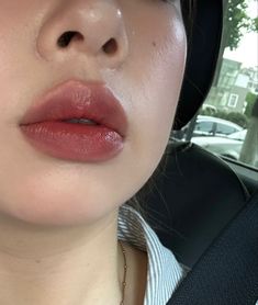 Keyhole Pout Lips, Round Lips Aesthetic, Lips Goals, Asian Lips, Dream Lips, Plump Lips, Batons Matte, Beauty Mark