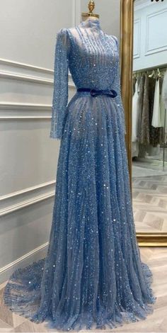 Fancy Dresses For Girls, Islamic Fashion Dresses, Glam Dress, Cute Dresses For Party, Latest Bridal Dresses, Gowns Dresses Elegant, Soiree Dress, Fancy Dresses Long, Prom Dresses Modest