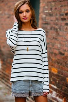 gilt   gossamer - Cream and Black Striped Top, (http://www.giltandgossamer.com/cream-and-black-striped-top/) Spring Attire, Casual Day Outfits, Casual Denim, Stripe Sweater, Beautiful Fashion, Black Stripes, Short Outfits, Everyday Outfits, Passion For Fashion