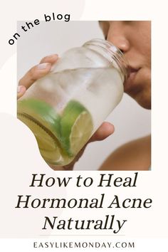 How To Get Rid Of Forehead Acne Forehead Acne, Hormonal Breakouts, Skincare Remedies, Acne Overnight, Natural Skin Care Remedies, Tooth Sensitivity, Lightweight Moisturizer, Hormonal Acne, Healthy Skin Tips