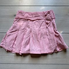 Gymboree Pink Corduroy Pleated Skirt. Side zipper with interior adjustable waist button tab. Size 4 years. Excellent used condition Pink Cotton Skort For School, School Cotton Mini Skirt, Cotton School Skort With Lined Skirt, Cotton Skort For School, Cotton Skort With Lined Skirt For School, Cotton Lined Mini Skirt For School, Cotton Lined Skort For School, School-appropriate Cotton Lined Mini Skirt, Cotton School Skirt