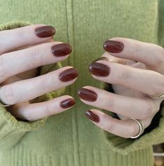 Fall Nail Inspo 2022, Downtown Nails, Downtown Girl Nails, Autumn Nails Aesthetic, Nails Autumn 2022, Swag Nails