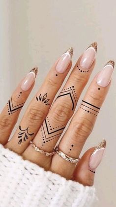 tattoo |   couple tattoos heartbeat Mandela Tattoo, Creative Selfie, Mandala Hand Tattoos, Henna Style Tattoos, Tato Minimal, Small Finger Tattoos, Tato Henna, Finger Tattoo For Women, Finger Tats