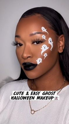 Halloween Easy Face Makeup, Cute Easy Halloween Makeup Looks, Halloween Makeup Ideas Cute, Halloween Ghost Eyeliner, Halloerrn Makeup, Cute Easy Halloween Makeup Simple, Halloween Makeup Dark Skin, Cute Halloween Face Paint For Women, Small Halloween Makeup Ideas