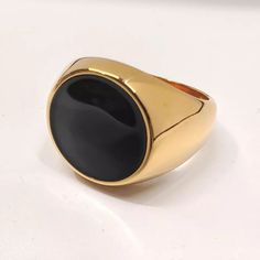 Handcrafted Men's Round Black Onyx Gold Tone Signet Ring - Stone Dimensions: Round 15*15 - Band New With Tags! - Limited Quanity -100% Authentic - Full Retail Package With All Accesories Luxury Onyx Round Signet Ring, Black Polished Finish Jewelry For Business, Black Polished Jewelry For Business, Masculine Black Jewelry For Gift, Luxury Black Enamel Signet Ring, Modern Black Jewelry For Business, Timeless Black Jewelry For Business, Black Signet Ring With Polished Finish, Black Luxury Signet Ring For Formal Events