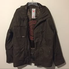 Size Large Burton Snowboarding Co. Jacket In Excellent Condition! Brown In Color With Light Brown Pin Stripes. Sooo Many Pockets On This One Casual Weatherproof Sport Coat For Fall, Downtown Grunge, Hunting Fashion, Mountain Man Style, Dark Acadamia, Cottagecore Dark, Clothing Aesthetic, Motorcycle Travel, Birthday Trip