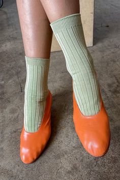 Shoe Sandals, Knit Bottom, Karen Walker, Happy Socks, Fast Fashion, Sock Shoes, Jumpsuit Dress, Clogs, Avocado