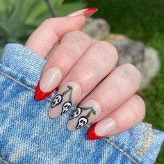 Cute Fall Manicure Ideas, Ghostface Cherry Nails, Halloween 2023 Nail Trends, Ghost Face Cherry Nails, Pumpkin Cherry Nails, Trendy Halloween Nails 2023, Cherry Skull Nails, Summer Ween Nails, Halloween 2023 Nails