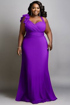 Black Plus Size Formal Dress, Elegant Curvy Outfit, Purple Dress Formal Classy, Plus Size Formal Dresses For Wedding, Purple Wedding Guest Dress, Beautiful Wedding Colors, Dinner Gowns Classy