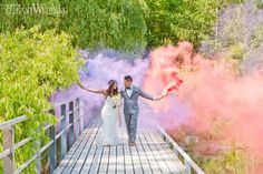 Smoke Bomb Wedding Photography, Colourful Smoke Bomb Wedding Photos Wedding Star Wars, Elegant Purple Wedding, Wedding Photo Sharing, Bridal Party Poses, Party Poses, Soft Palette, Creative Wedding Photo, Classic Portraits, Wedding Photography Bride