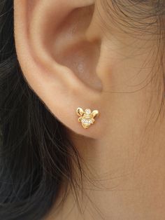 For Ready-to-ship items search here, https://etsy.me/39BDvMS Bee Lover Earrings Gift / Surprise Gift for Her / Honey Bee Earrings / Delicate Small Pair of Earrings / September Birthstones About Features- * Ready to Ship * Materials: Solid Gold * Gold karat: 14K * Gold color: Yellow Gold * Gemstones: 8 Pcs White Sapphires * Gemstones Grade: AAA Natural White Sapphires * Location: Earlobe * Dimension: 7.10 mm * Style: Honey Bee Earrings * Ready to Ship in 3-5 Business Days * Layaway Plan Available Gold Diamond Earrings With Ear Wire For Gift, 14k Gold Diamond Earrings With Ear Wire As Gift, Fine Jewelry Diamond Earrings For Gift, Hypoallergenic Yellow Gold Diamond Earrings As Gift, 14k Gold Diamond Earrings For Gift, Surprise Gifts For Her, Lover Earrings, Honey Bee Earrings, Bee Earrings