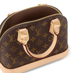 LOUIS VUITTON® - Alma Bb - Monogram Alma Bb Monogram, Bb Monogram, Louis Vuitton Sac, Louis Vuitton Gifts, Louis Vuitton Official Website, Alma Bb, Girly Bags, Lv Bags, Art Deco Stil