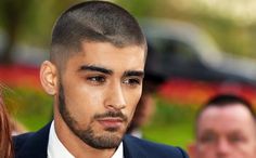 Zayn Malik signs with RCA, says he 'left' 1D to 'show you who I really am' | EW.com Zayn Malik News, Zayn Malik Hairstyle, Haircut Names For Men, Hair Gif, One Direction Photos, Corte De Cabelo Masculino, Mens Haircuts Short