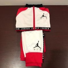 Brand - Jordan Gender - Girls Condition - Brand New Contents 2 Piece - Pants And Jacket Item Type - Sweat Suit Set Color - Pink, White & Black Sizes Available; 12 Months 18 Months 2t 4t Size - 6 - For Girls Age 5-6 Years Old Jordans Girls, Sweat Suit, Kids Jordans, Suit Set, Fun Stuff, Matching Sets, 12 Months, 2 Piece