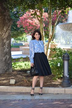 Our Veronica skirt comes in black and white, both with pockets, of course! The Veronica features a partial elastic waistband (just along the back) for maximum comfort, breathable fabric in two layers and a perfectly flattering fit at the waist. (Has pockets) Modeled in medium 5’6”.Small (waist 26-28"/length 25") Medium (waist 28-30”/length 25.5”) Large (waist 30-32”/length 26") XLarge (waist 32-34”/length 27”) Black Skirt With Pockets For Day Out, Bow Top, Blue Floral Print, Blue Bow, Large Bust, Small Waist, Black Skirt, Small Bust, Dusty Blue