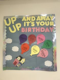 Crayola Bulletin Board Ideas, Class Birthday Board Ideas, Birthday Wall Ideas For Classroom Diy, Pre K Birthday Board Ideas, Birthday Board Daycare, Happy Birthday Board Ideas, Birthday Wall Ideas, Nursery Bulletin Board Ideas