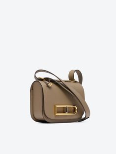 Lingot | Delvaux Delvaux Bag, Stylish Outfits, New Fashion, Fashion Bags, Texture