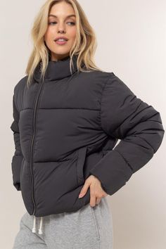 Black Quilted Puffer Jacket - MOD&SOUL - Contemporary Women's Clothing General Clothes, Normal Body, Denim Short Dresses, Quilted Puffer Jacket, A Stand, Casual Wardrobe, High Waisted Pants, Puffer Jacket, Stand Collar