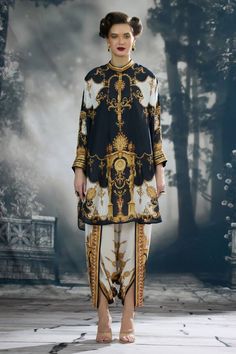 Black and gold silk tunic with all over regal prints. - Aza Fashions Rajdeep Ranawat, Mithila Palkar, Diana Penty, Silk Tunic, Luxury Sale, Gold Silk, Fashion App, Print Tunic, Modern Bride