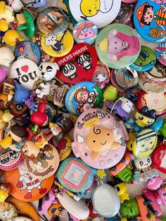 Trinket Core, Girl Dinner, Cute Wallpaper, Happy Meal, Cute Pins, Button Pins