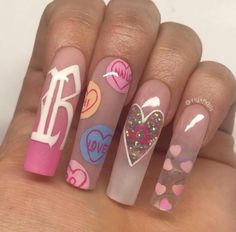 These are the BEST pink Coachella nails ideas and other festival nails summer acrylic! If you’re looking for the cutest festival nail designs, such as festival nails Coachella, music festival nails acrylic coffin, baby pink festival nail art designs, or any other festival nail ideas for 2022, then this is the post that you’ll want to check out! Ideas Uñas, Acrylic Press On Nails, Nail Photos, Uñas Acrilicas, Festival Nails, Birthday Nails, Nail Sizes, Nail Paint, Nail Arts