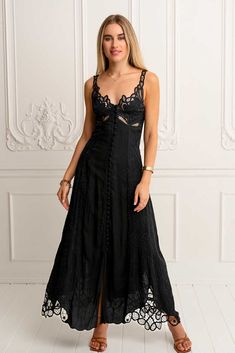 Beach Elopement Black Dress, Black Lace Trim Midi Dress For Wedding, Bohemian Midi Length Maxi Dress For Cocktail, Black Bohemian Maxi Dress With Lace Trim, Black Maxi Dress For Summer Gala, Summer Gala Maxi Dress With Lace Trim, Gala Maxi Dress With Lace Trim, Cocktail Maxi Dress With Lace Trim, Lace Floor-length Maxi Dress For Cocktail