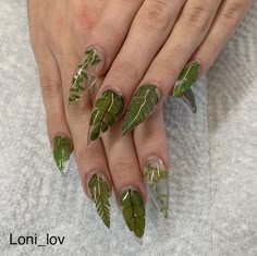 Ivy Nails, Leaf Nails, Nail Design Glitter, Witchy Nails, Ideas For Nails, Spring Nail Designs, Nail Art Inspo, Spring Nail