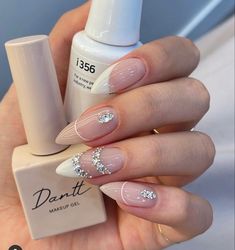 Beige Nails Design, Beige Nails, Nails Design With Rhinestones, Her Nails, White Nail, Gem Nails, Diamond Nails, Oval Nails, Bridal Nails