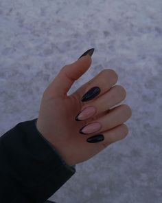 Unghie Sfumate, Black Acrylic Nails, Hippie Nails, Edgy Nails, Grunge Nails, Minimal Nails, Cute Gel Nails