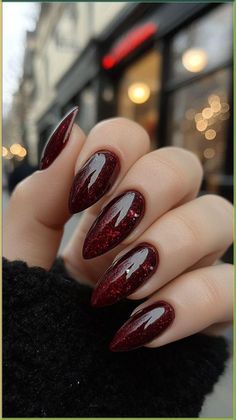 Dark Romantic Nails, Almond Vs Round Nails, Dark Red Almond Nails Designs, Deep Red Almond Nails, Dark Red Almond Nails, Red Chrome Nails, Red Nail Art, Almond Nails Designs