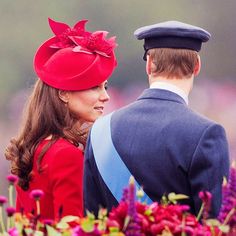 the royal couple are looking at each other