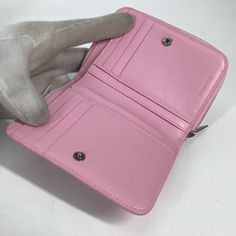 ◆100% (Genuine)◆ Iem No. G-240325-96 Brand BALENCIAGA Model number 674847 Item Folded wallet Model Compact zip Line Compact wallet Gender Women Color Light pink Material leather Accessories Storage box, storage bag Size cm (approx.): W12 x H9inch (approx.): W4.7 x H3.5Card pocket x 10 Item Rank A rank Condition 【Outside】 (Surface) Scratches, Stain, Rubbing 【Inside/Other】(Inner) Scratches, Stain If you have any questions about the product details, please contact us at any time. I will update item description for you. BALENCIAGA 674847 Folded wallet Compact zip Light pink Women JASH Mark certification What is the JASH Mark? "JASH" is an abbreviation for "Japan ".It means that the mark certifies that the item is a " item sold by an honest Japanese company". We are a certified store Only store Bb Logo, Zip Line, Compact Wallet, Box Storage, Hermes Bags, Fold Wallet, Accessories Storage, Exclusive Bag, Fendi Bags